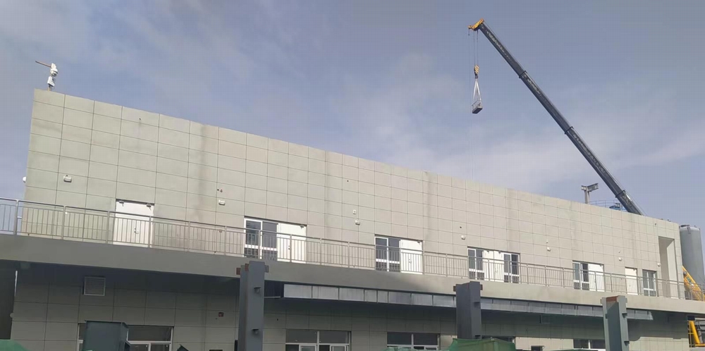 陜煤建設(shè)天工公司承建的神木固廢資源綜合利用項目中控樓工程順利通過竣工驗收