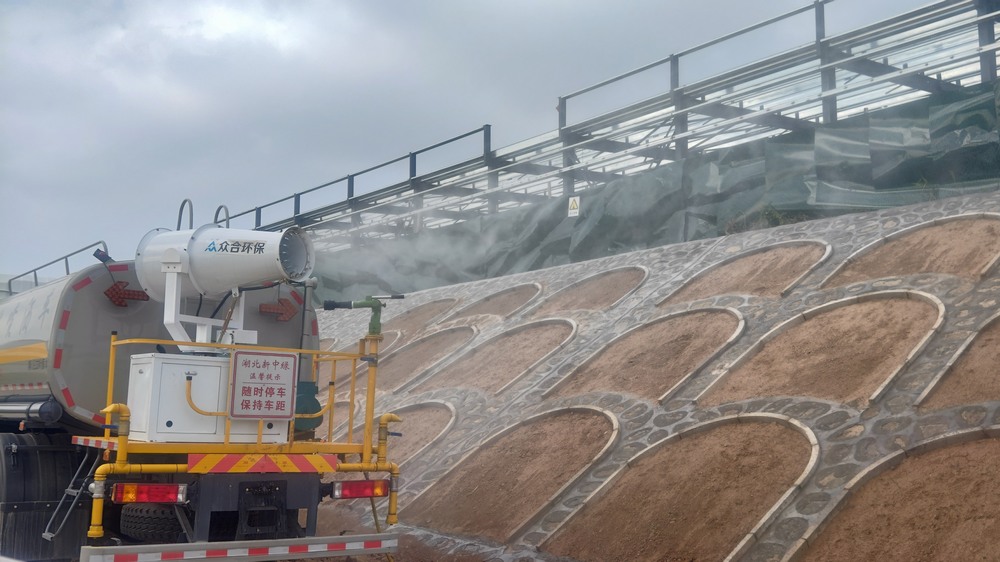 陜煤建設(shè)路橋分公司彬長項目部多管齊下按下施工“加速鍵”